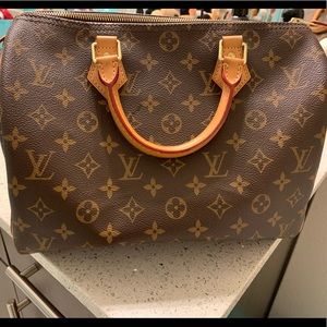 Louis Vuitton speedy 30